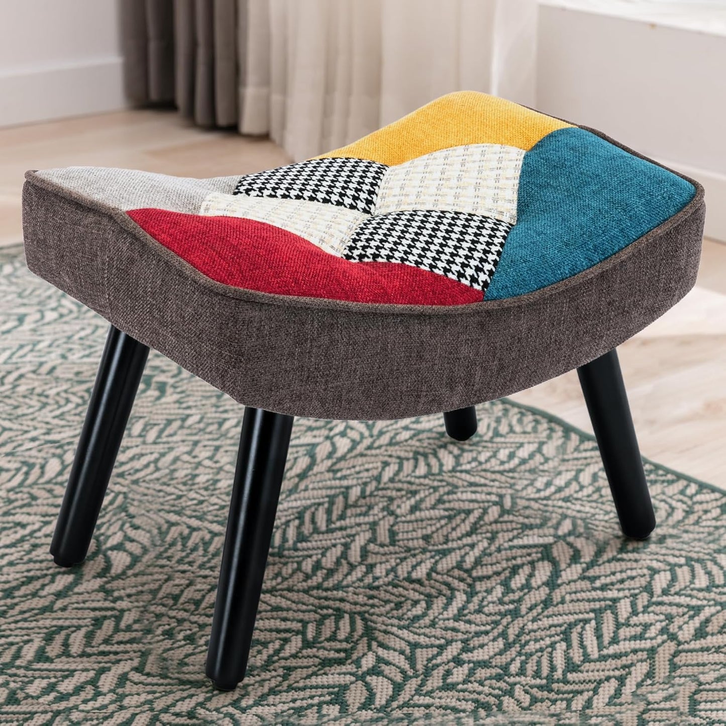 Fußhocker aus Textil in Colorblock