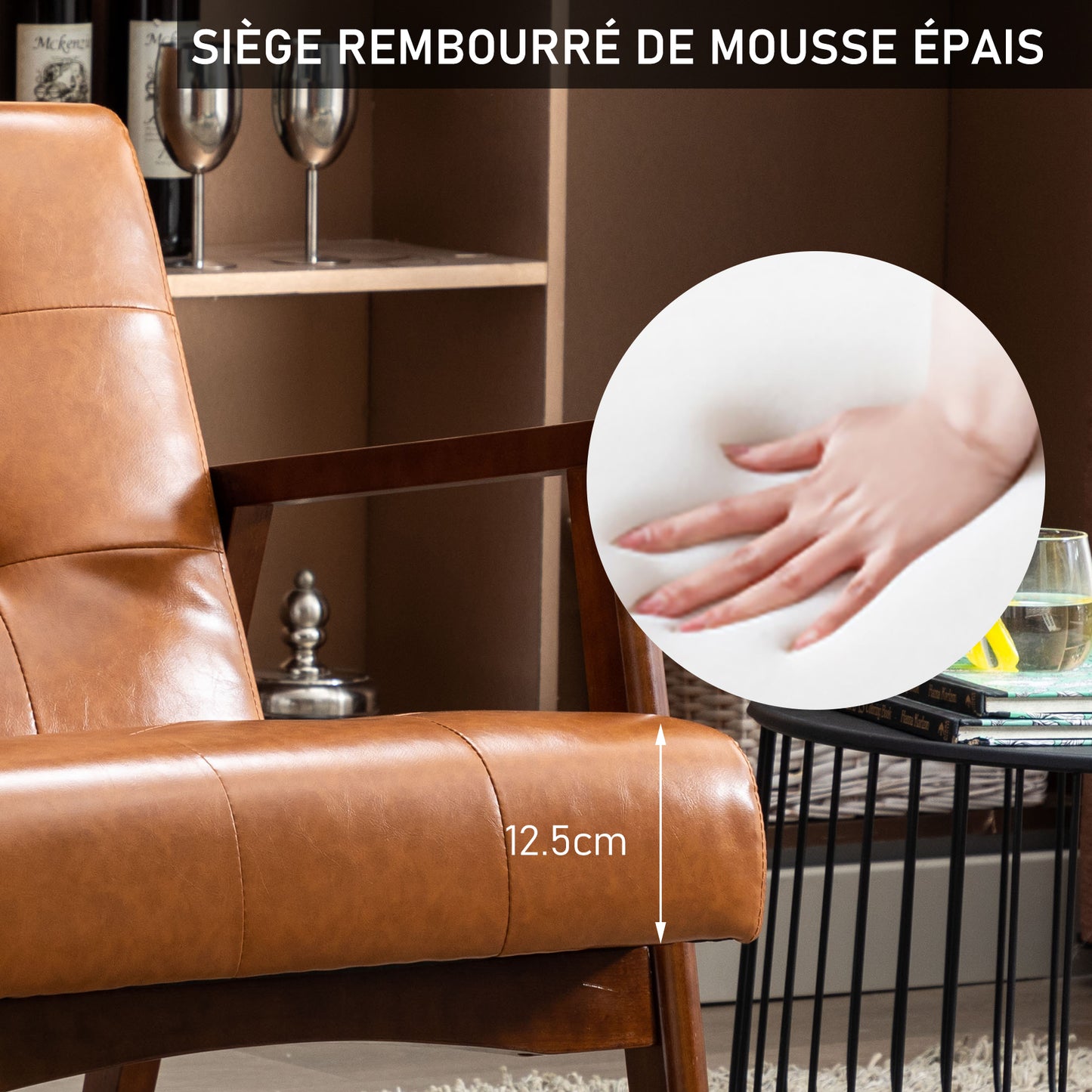 Fauteuil en bois au design scandinave et cuir Caramel-L 67 x L 76 x H 76 cm