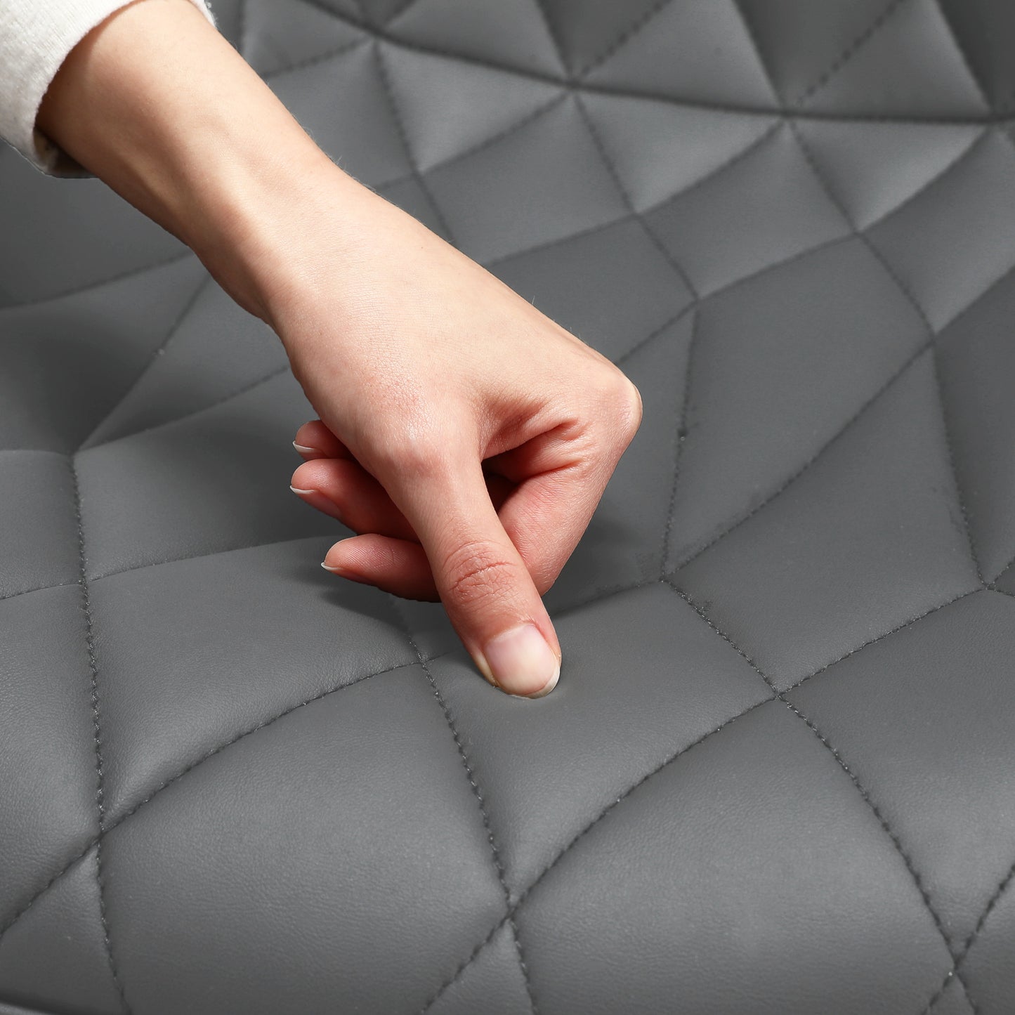 Cadeira em Pele de Gato com Diamond Quilted*2(54x53x96 cm - cinzento)